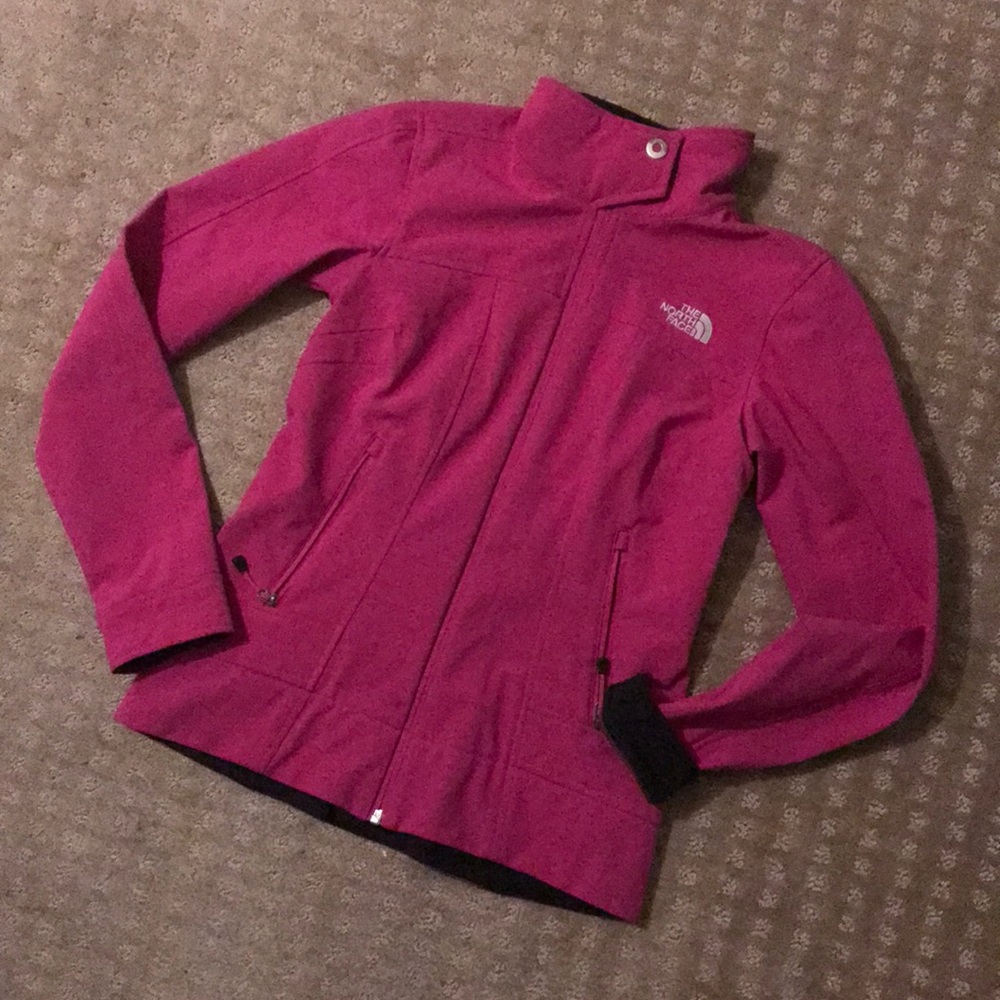 North Face Women’s Rain Jacket US S Fuchsia